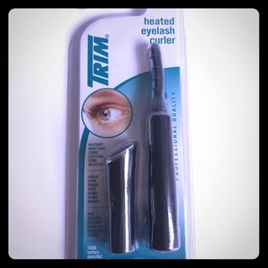 ❄️ 5/$20 Heated Eyelash Curler